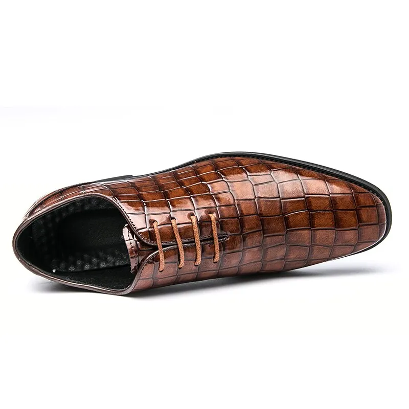 Crocodile Pattern PU Oxfords Shoes