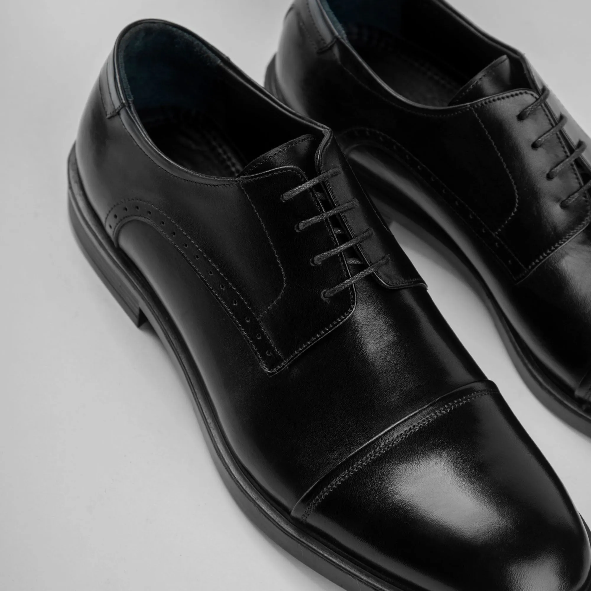 Derby Cap Toe Shoes - Black