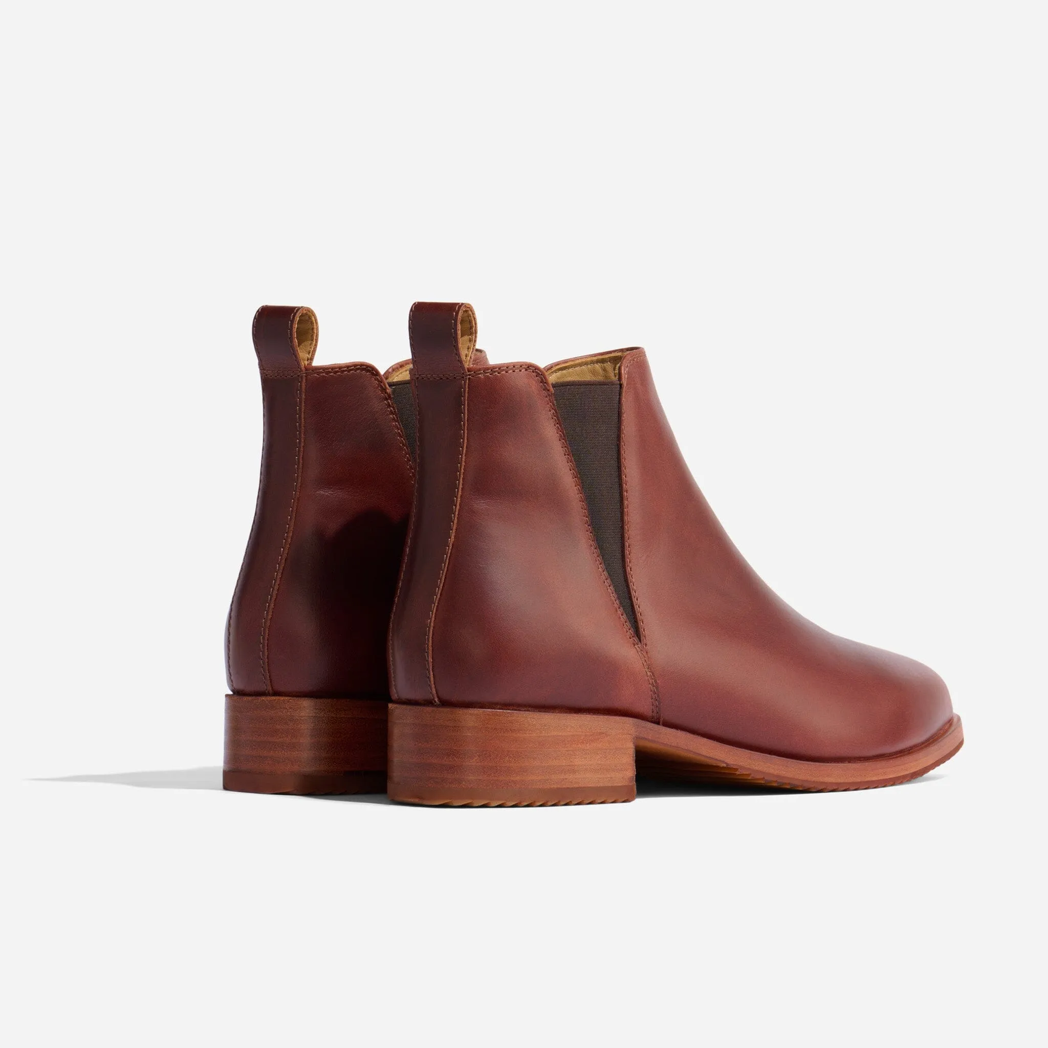 Eva Everyday Chelsea Boot Auburn