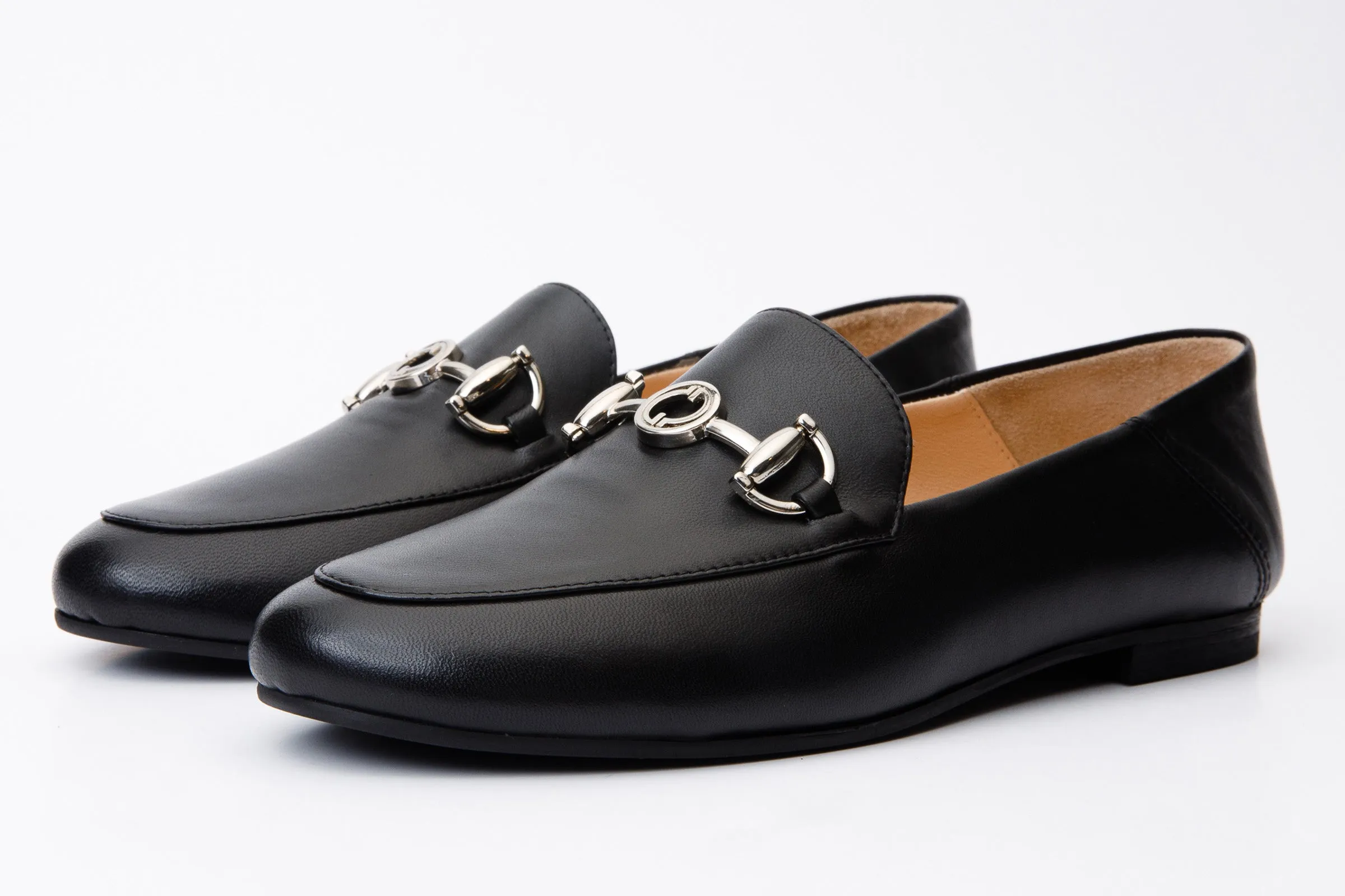 Luanda Black Leather Women Flat Shoe