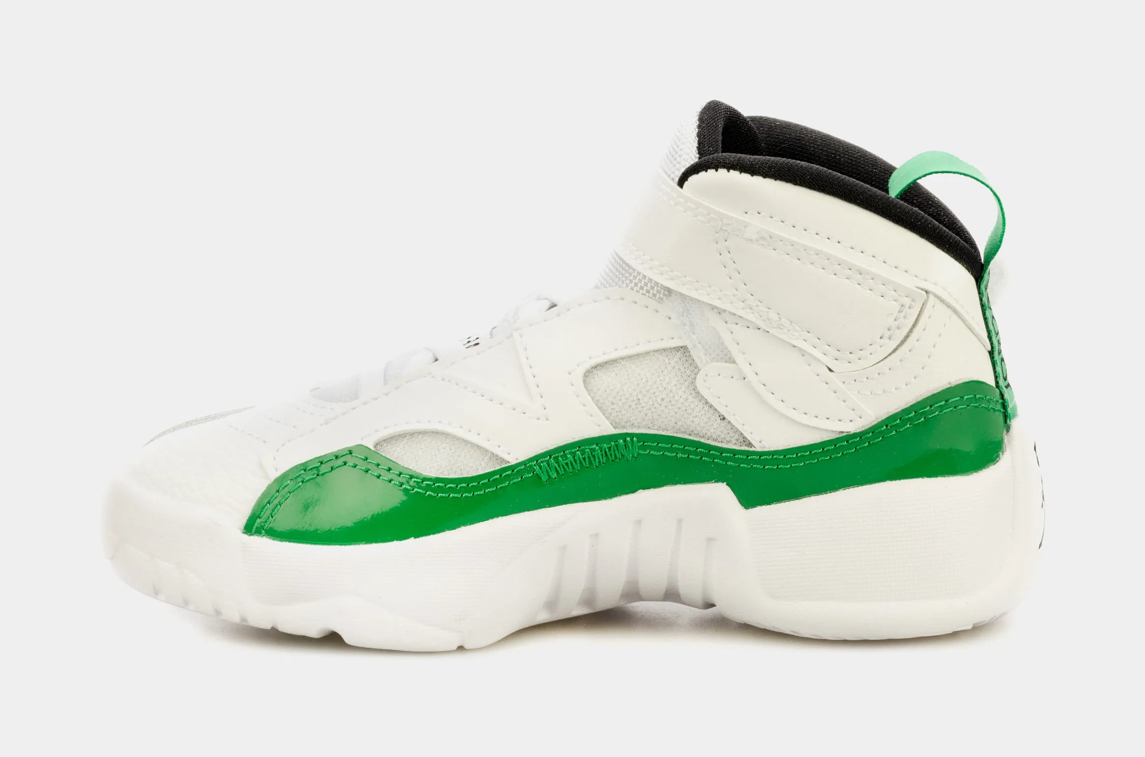 Two Trey Grade School Basketball Shoes (White/Green)